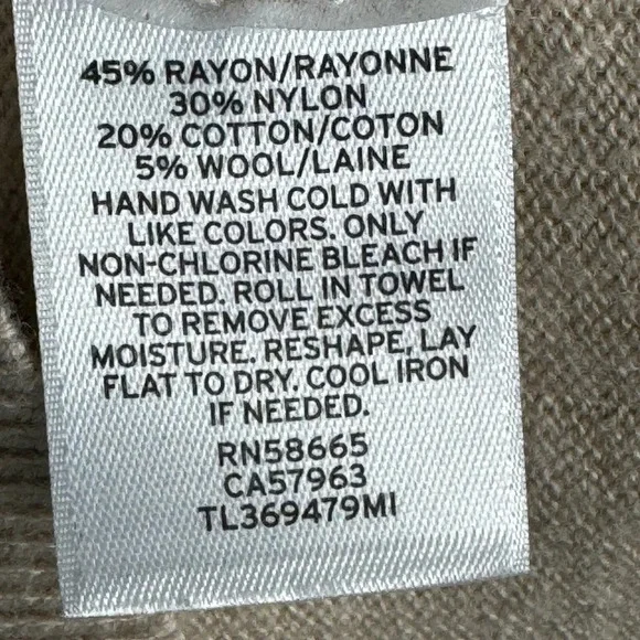 LEITH Crewneck Bell-Sleeve Pullover Sweater size XS - Picture 3 of 7